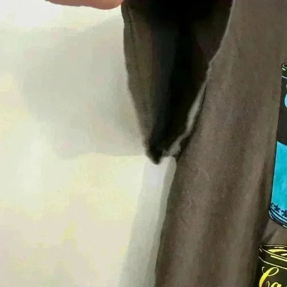 Women’s Andy Warhol Campbell’s Soup Colorful Short  Sleeve Graphic Tee. Sz: M. - Picture 5 of 7